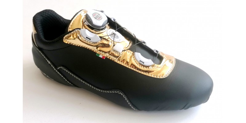 CHAMPION R1 Carbon